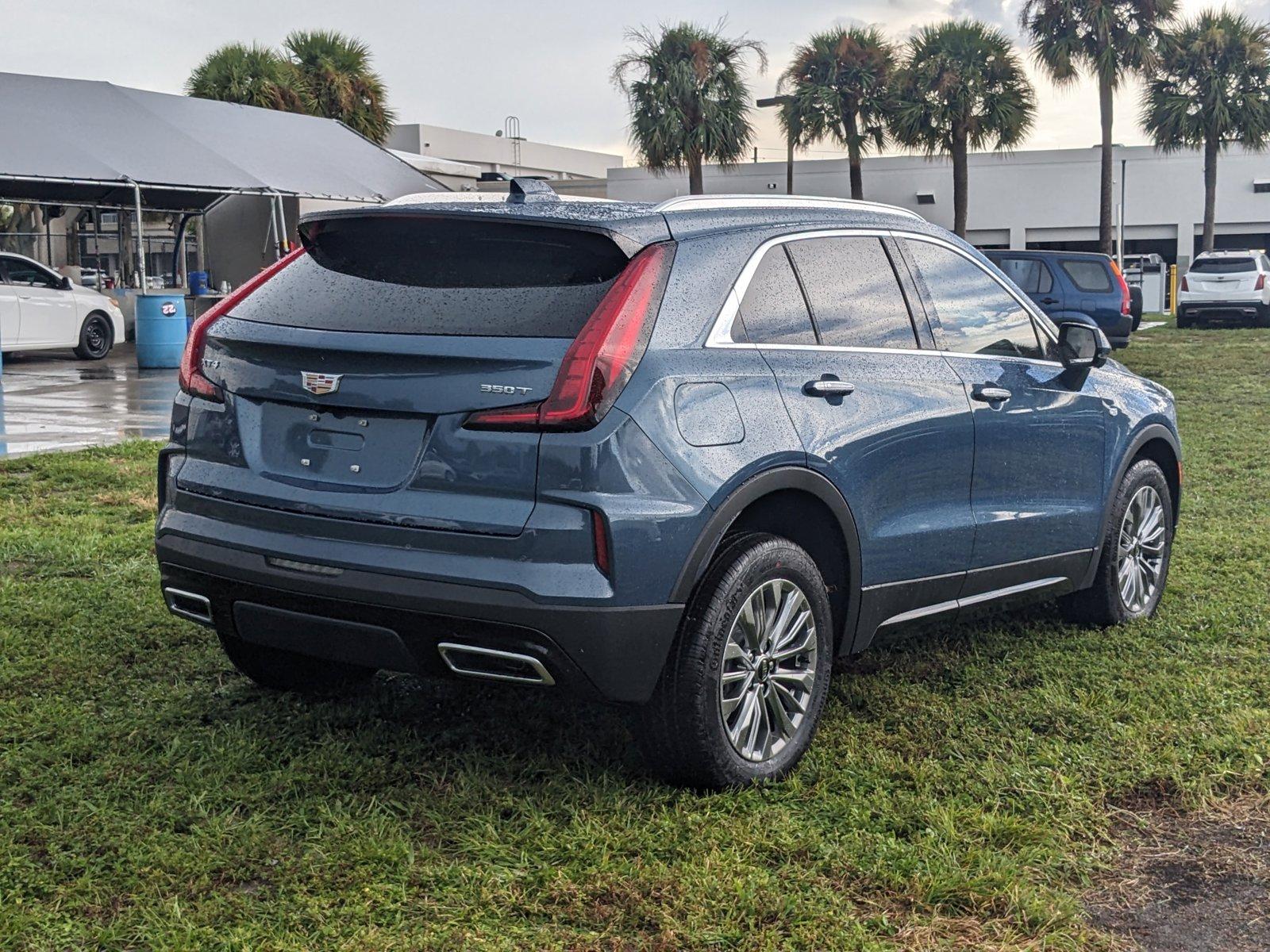 2024 Cadillac XT4 Vehicle Photo in WEST PALM BEACH, FL 33407-3296