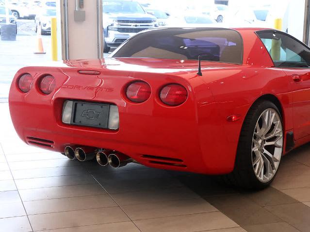 2003 Chevrolet Corvette Vehicle Photo in LIBERTYVILLE, IL 60048-3287