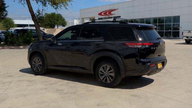 2022 Nissan Pathfinder Vehicle Photo in SELMA, TX 78154-1460