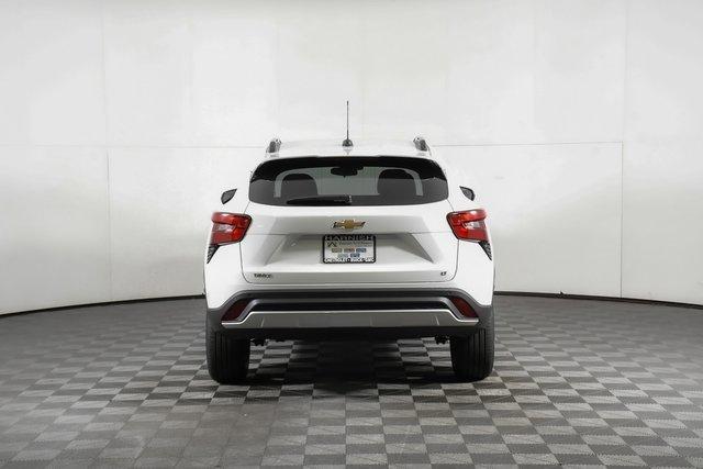 2025 Chevrolet Trax Vehicle Photo in PUYALLUP, WA 98371-4149