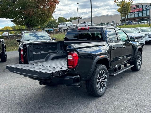 2024 GMC Canyon Vehicle Photo in LOWELL, MA 01852-4336