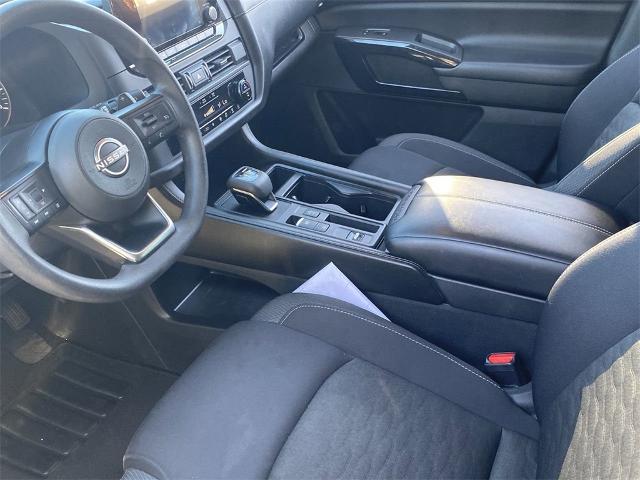 2023 Nissan Pathfinder Vehicle Photo in GOODYEAR, AZ 85338-1310