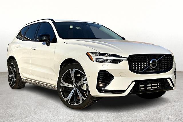 2024 Volvo XC60 Recharge Plug-In Hybrid Vehicle Photo in Houston, TX 77007