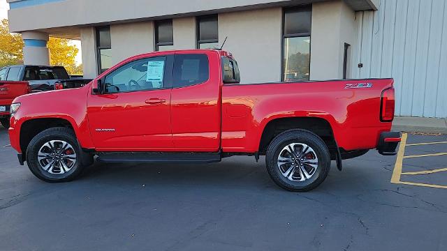 2017 Chevrolet Colorado Vehicle Photo in JOLIET, IL 60435-8135