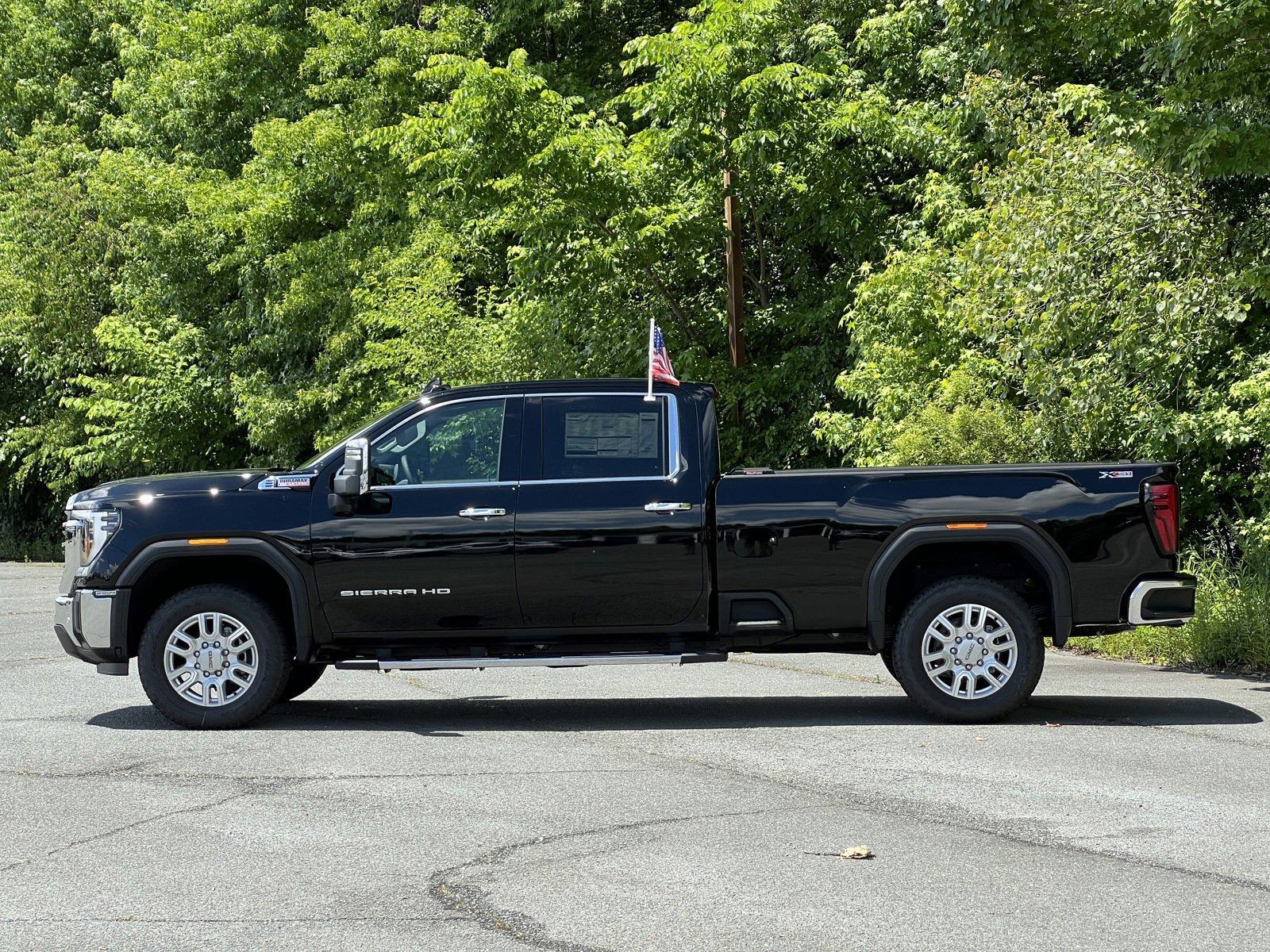 2024 GMC Sierra 2500 HD Vehicle Photo in MONROE, NC 28110-8431