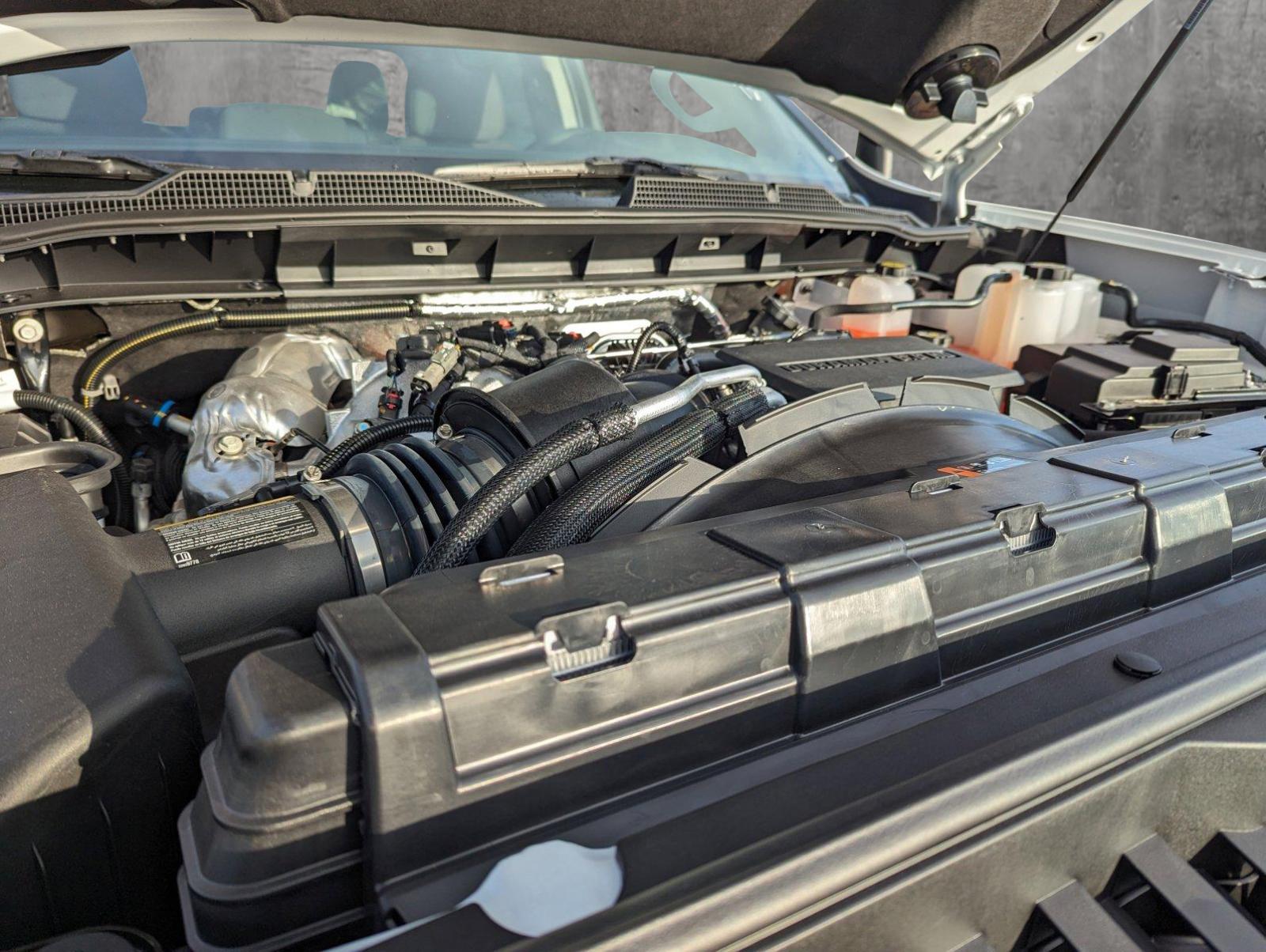 2024 Chevrolet Silverado 2500 HD Vehicle Photo in PEMBROKE PINES, FL 33024-6534