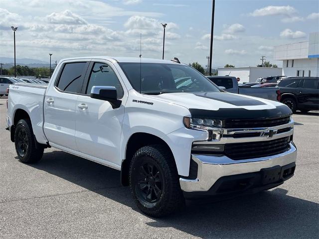 2021 Chevrolet Silverado 1500 Vehicle Photo in ALCOA, TN 37701-3235