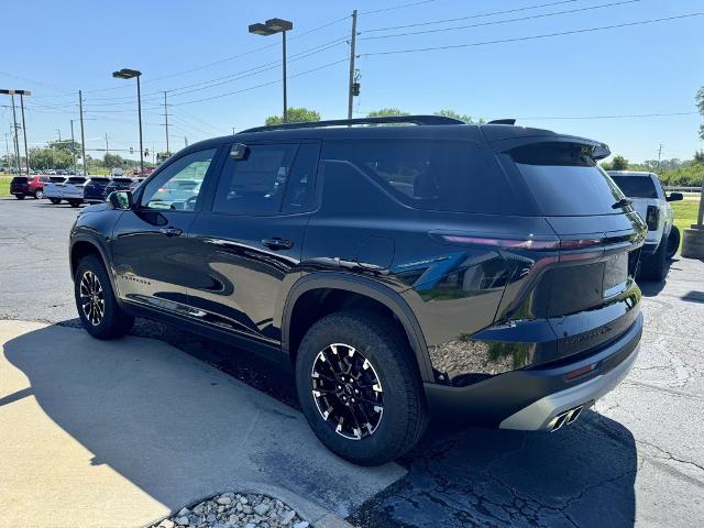 2024 Chevrolet Traverse Vehicle Photo in MANHATTAN, KS 66502-5036