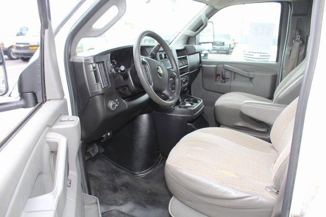 2016 Chevrolet Express Commercial Cutaway Vehicle Photo in SAINT CLAIRSVILLE, OH 43950-8512