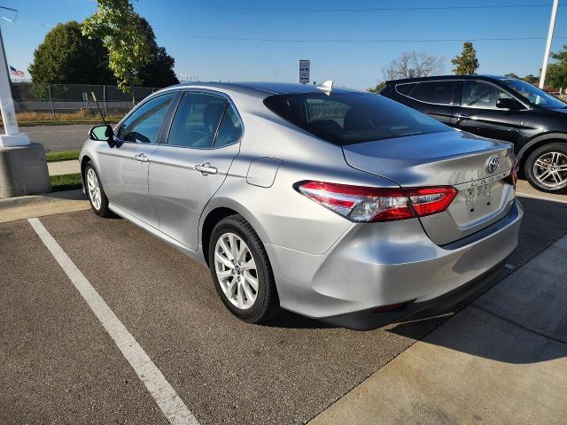 2019 Toyota Camry Vehicle Photo in MADISON, WI 53713-3220