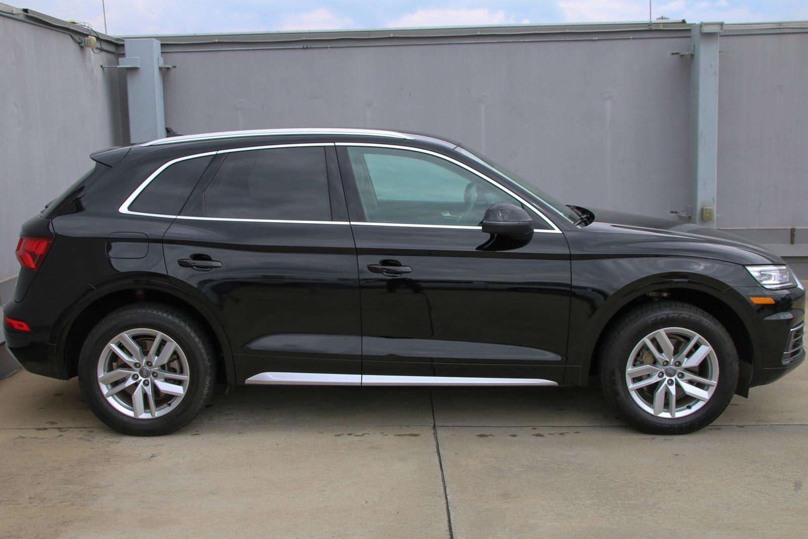 2020 Audi Q5 Vehicle Photo in SUGAR LAND, TX 77478