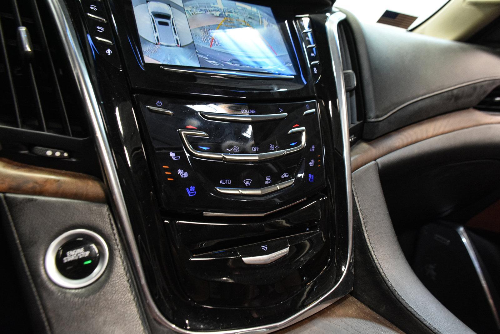 2016 Cadillac Escalade Vehicle Photo in DALLAS, TX 75235