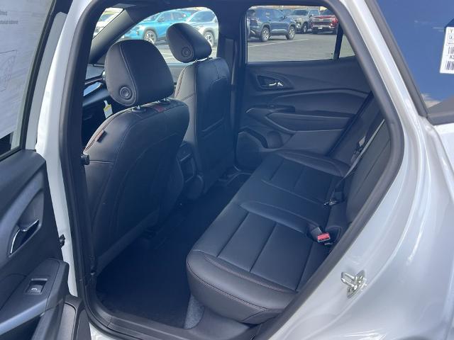 2025 Chevrolet Trax Vehicle Photo in GARDNER, MA 01440-3110