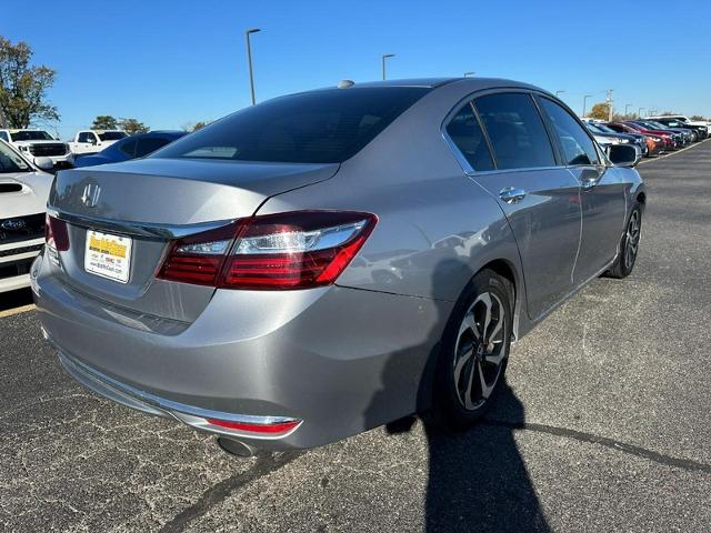 2017 Honda Accord Sedan Vehicle Photo in COLUMBIA, MO 65203-3903