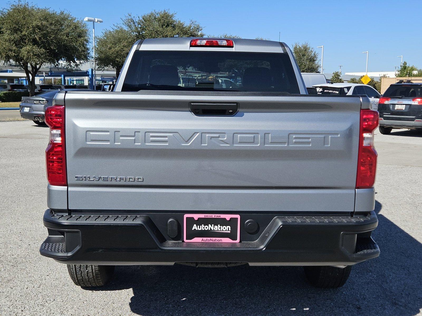 2025 Chevrolet Silverado 1500 Vehicle Photo in NORTH RICHLAND HILLS, TX 76180-7199