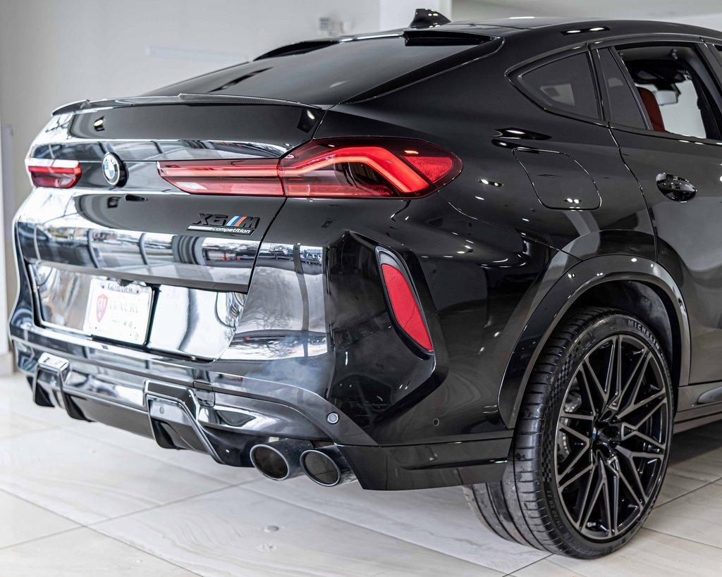 2022 BMW X6 M Vehicle Photo in Saint Charles, IL 60174