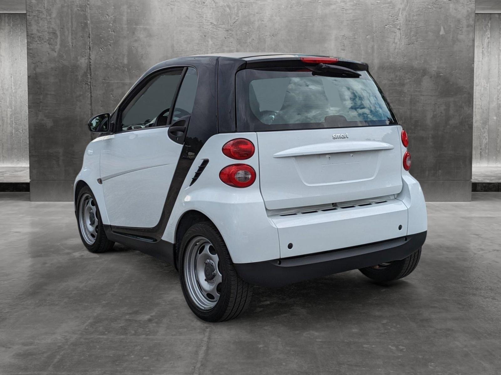 2009 smart fortwo Vehicle Photo in Sanford, FL 32771