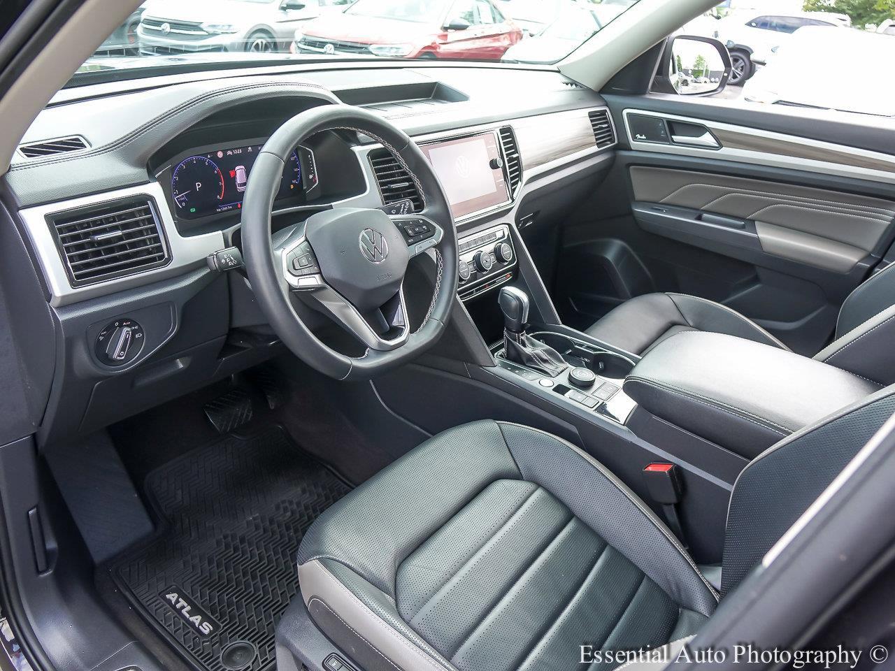 2021 Volkswagen Atlas Vehicle Photo in Plainfield, IL 60586