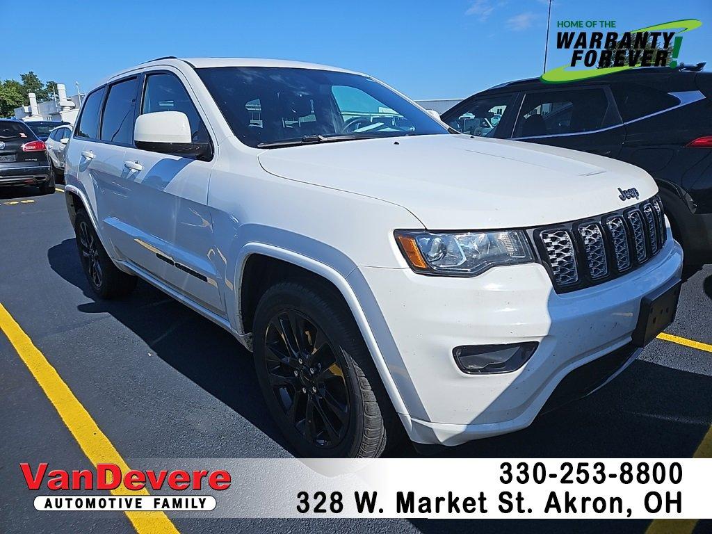 2017 Jeep Grand Cherokee Vehicle Photo in AKRON, OH 44303-2185