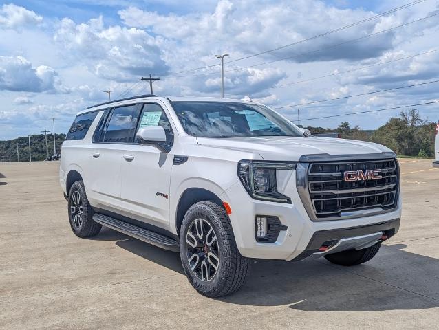 2024 GMC Yukon XL Vehicle Photo in POMEROY, OH 45769-1023