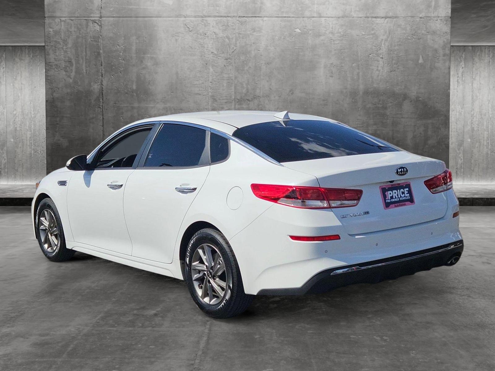 2019 Kia Optima Vehicle Photo in MESA, AZ 85206-4395