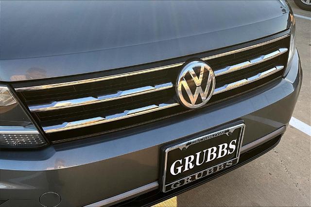 2020 Volkswagen Tiguan Vehicle Photo in Houston, TX 77007