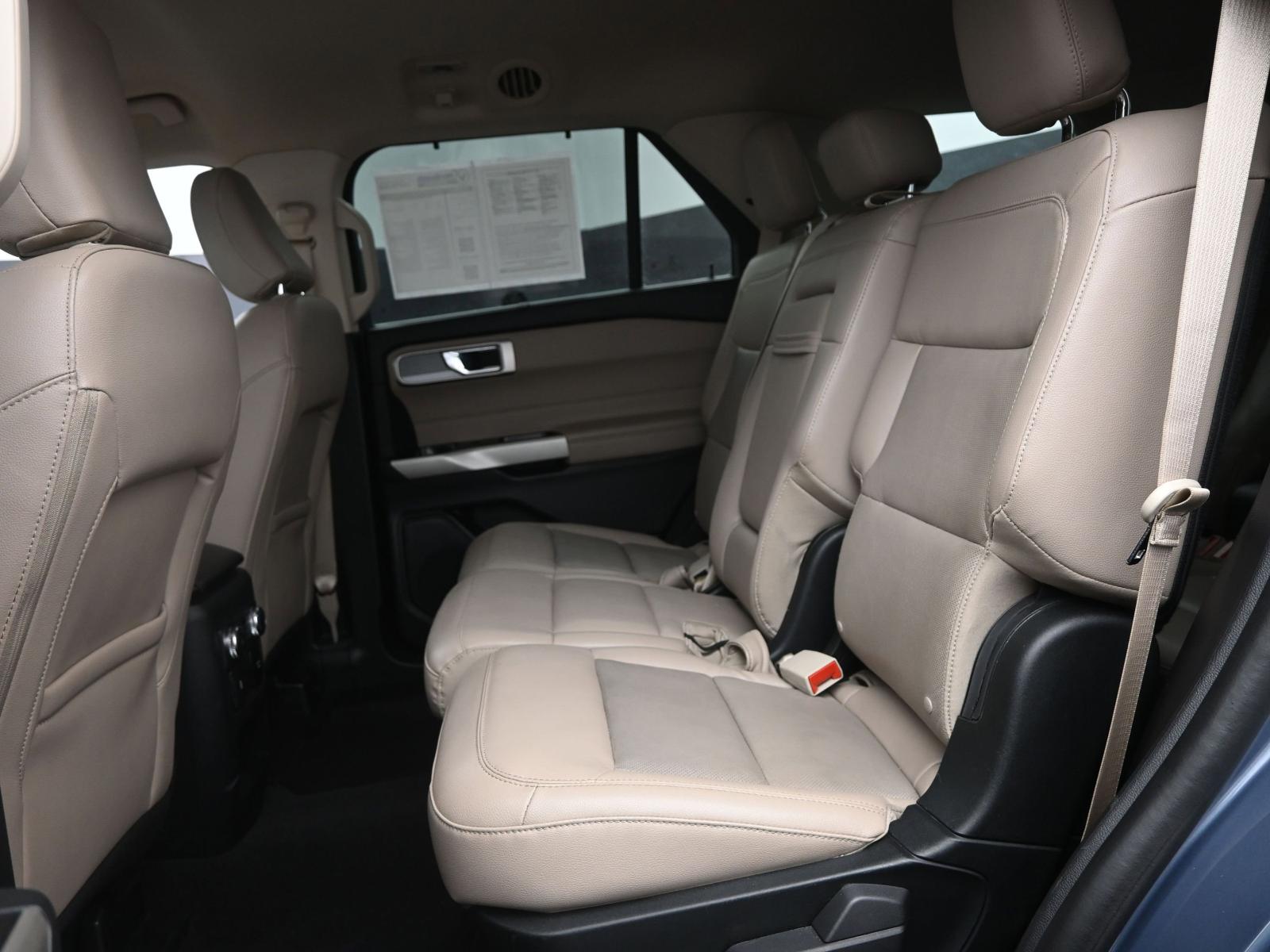 2021 Ford Explorer Vehicle Photo in Cedar Rapids, IA 52402