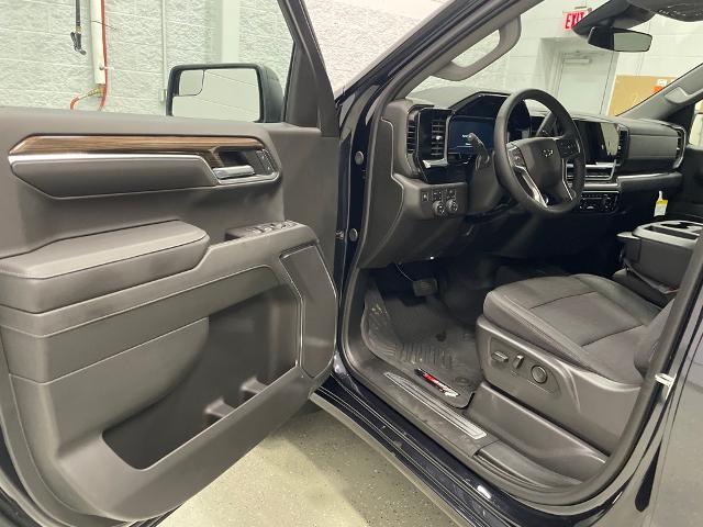 2024 Chevrolet Silverado 1500 Vehicle Photo in ROGERS, MN 55374-9422