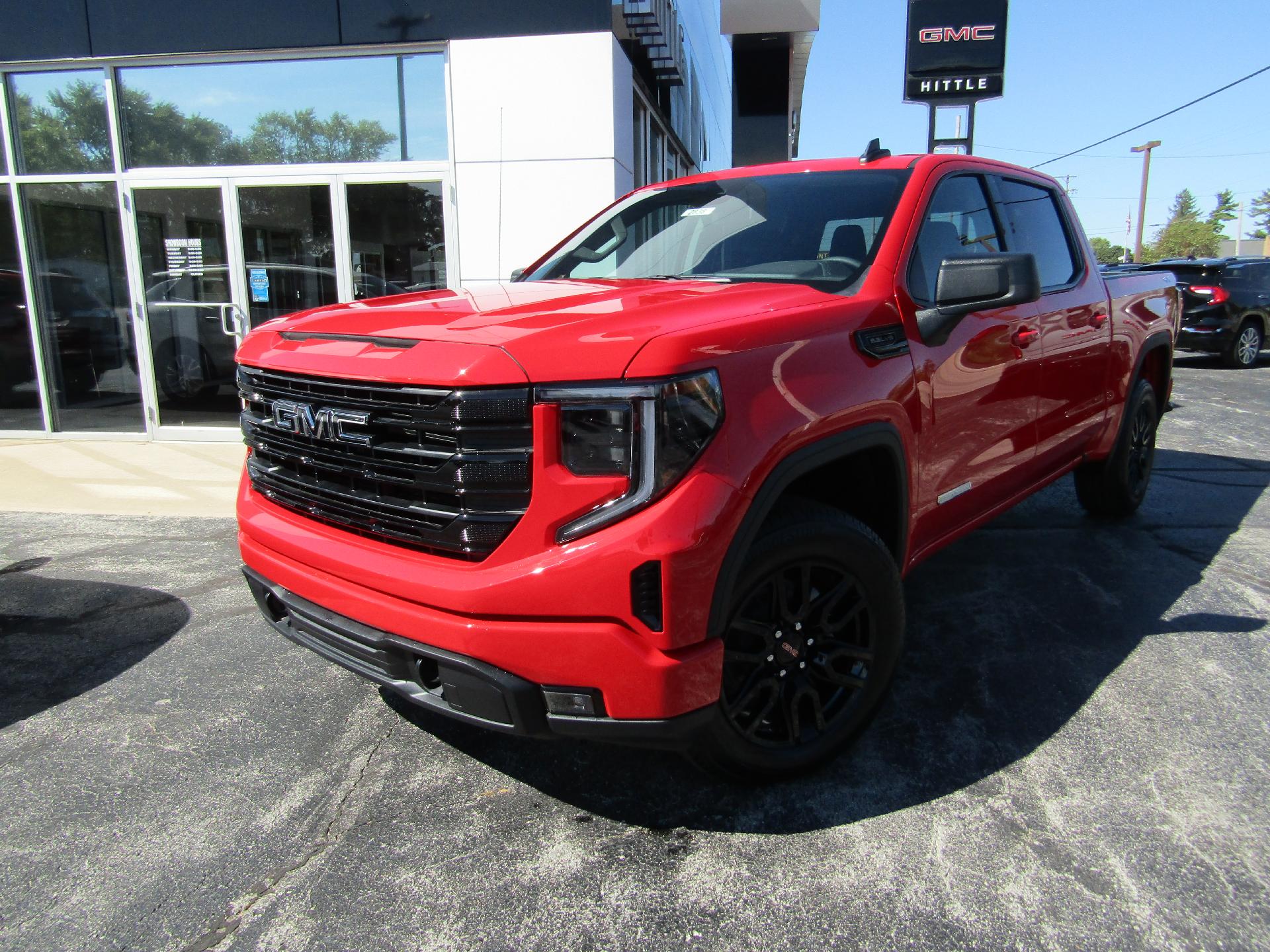 2024 GMC Sierra 1500 Vehicle Photo in GREENVILLE, OH 45331-1026