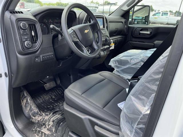 2024 Chevrolet Silverado 3500 HD Vehicle Photo in ALCOA, TN 37701-3235