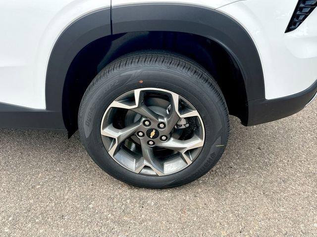 2025 Chevrolet Trax Vehicle Photo in GREELEY, CO 80634-4125