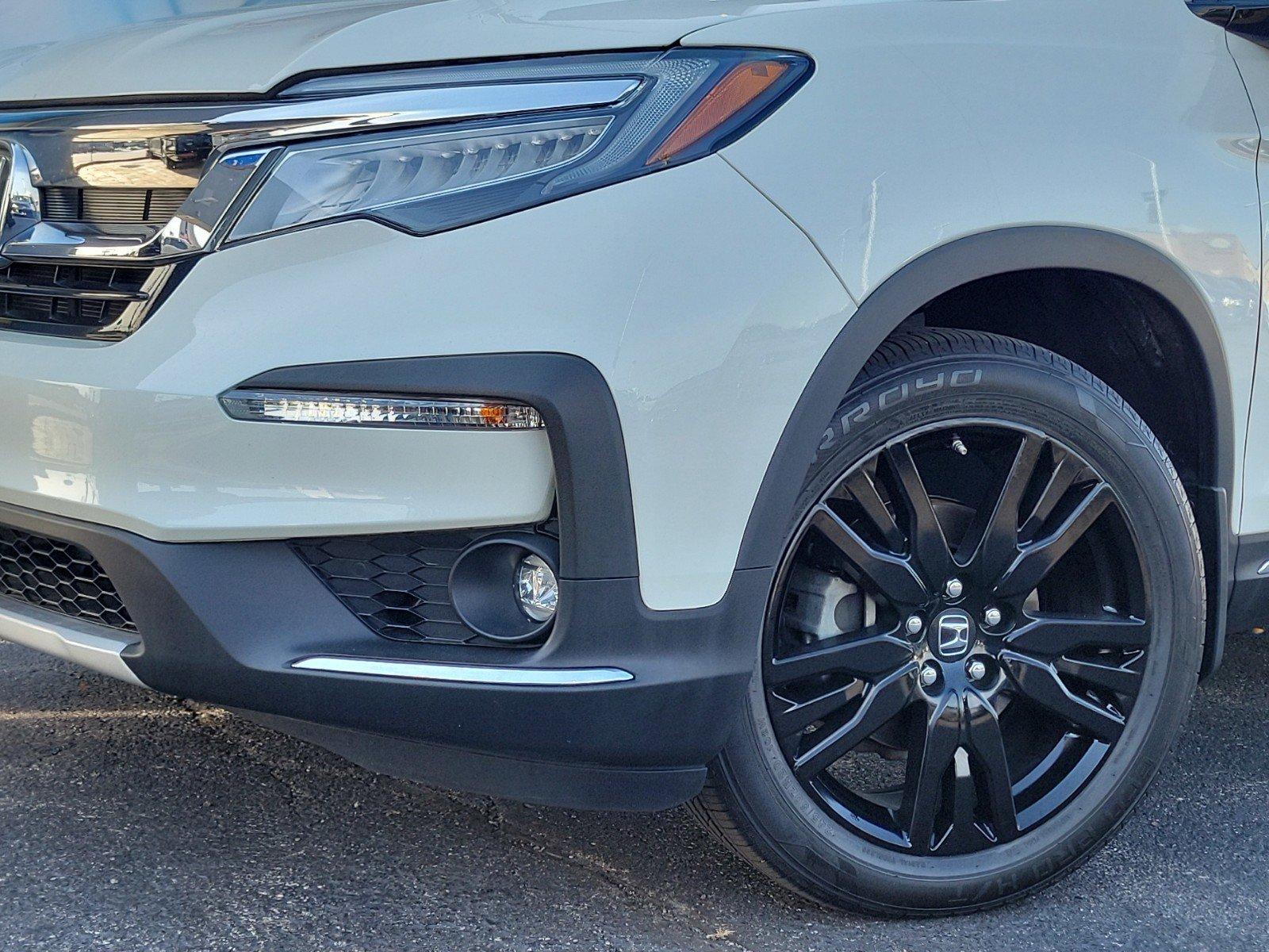 2019 Honda Pilot Vehicle Photo in Saint Charles, IL 60174