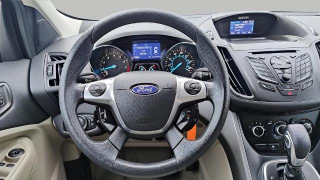 2013 Ford Escape Vehicle Photo in Appleton, WI 54914