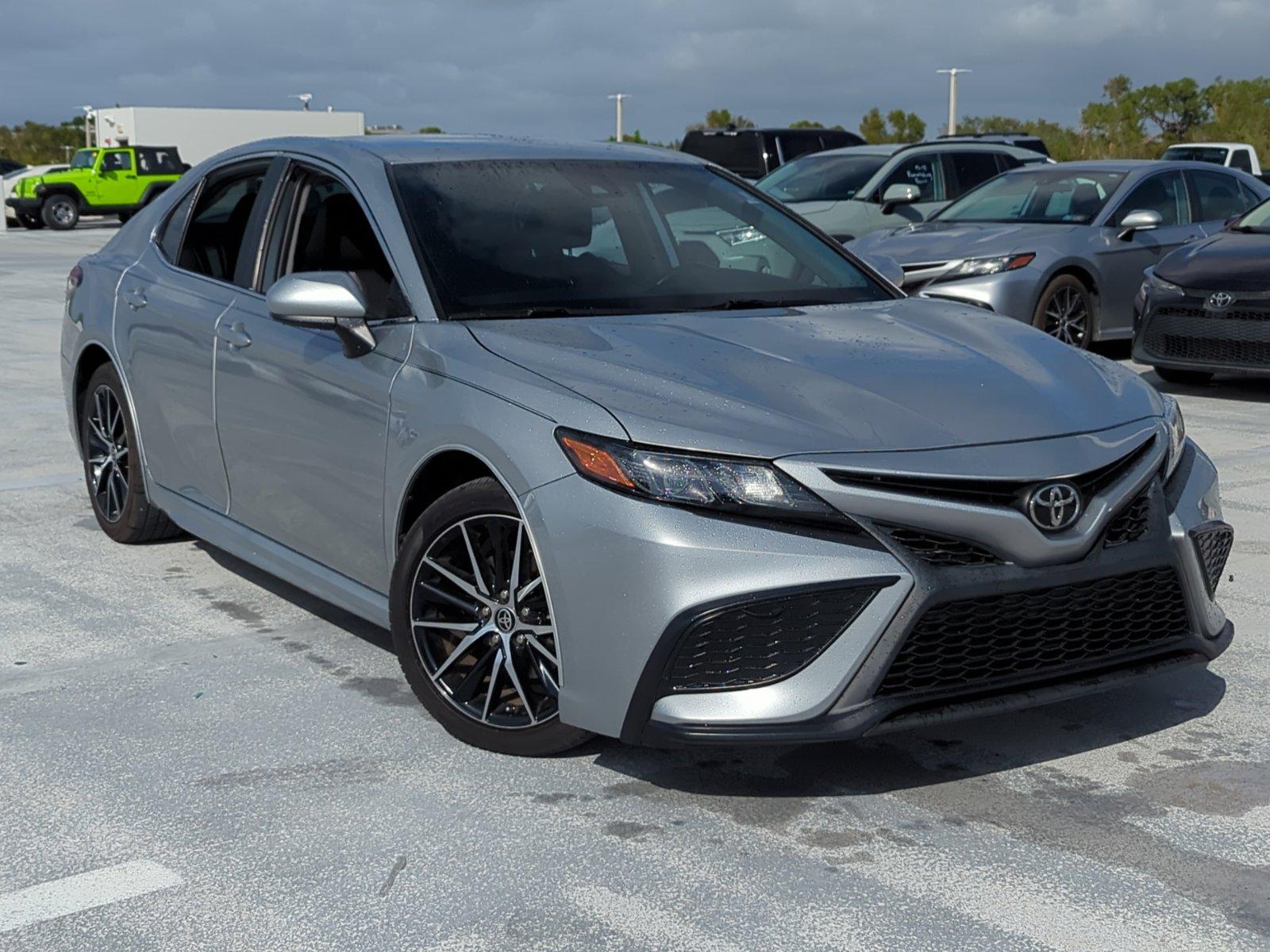 2021 Toyota Camry Vehicle Photo in Ft. Myers, FL 33907