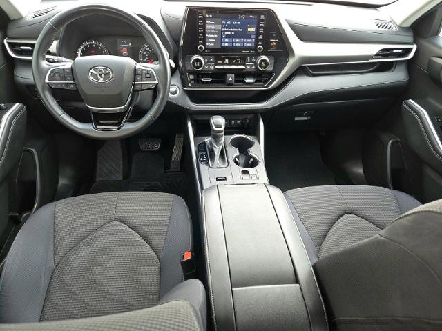 2021 Toyota Highlander Vehicle Photo in WEATHERFORD, TX 76087