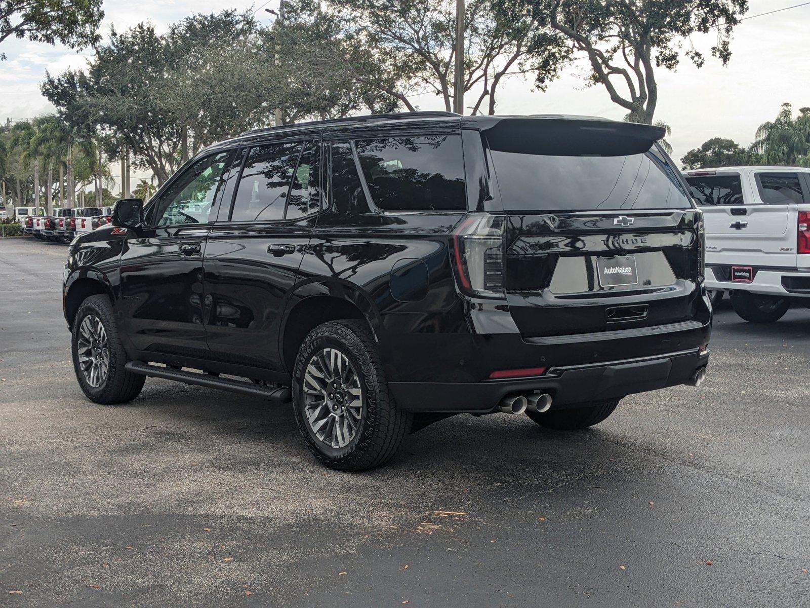 2025 Chevrolet Tahoe Vehicle Photo in GREENACRES, FL 33463-3207