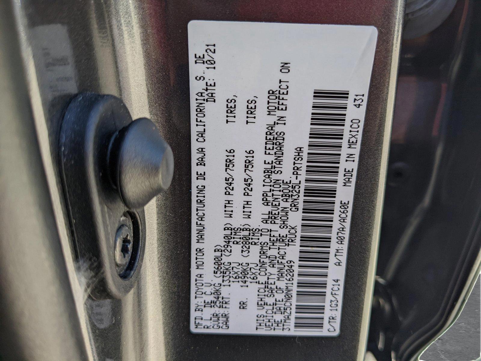 2022 Toyota Tacoma 2WD Vehicle Photo in Davie, FL 33331