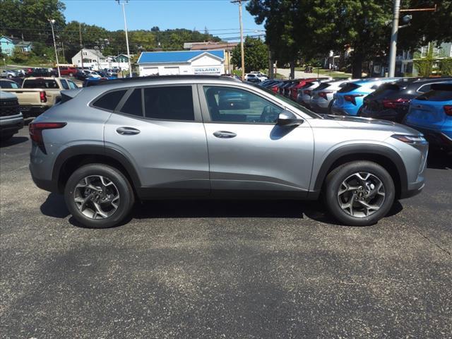 2025 Chevrolet Trax Vehicle Photo in INDIANA, PA 15701-1897