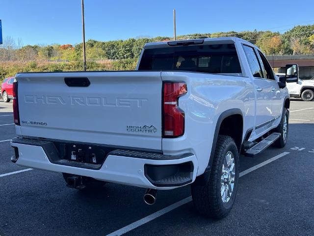 2025 Chevrolet Silverado 3500 HD Vehicle Photo in GARDNER, MA 01440-3110