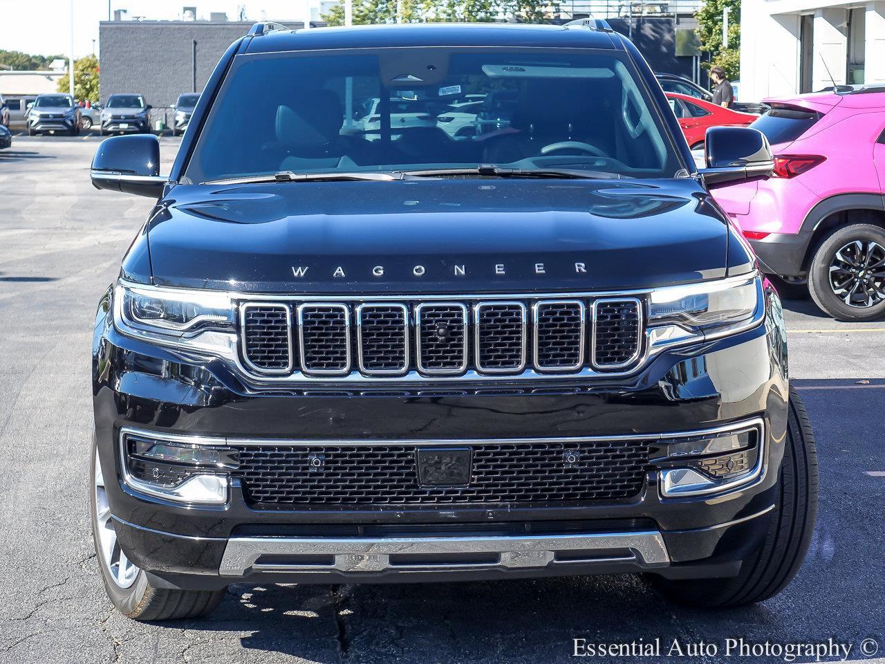 2023 Jeep Wagoneer L Vehicle Photo in Plainfield, IL 60586