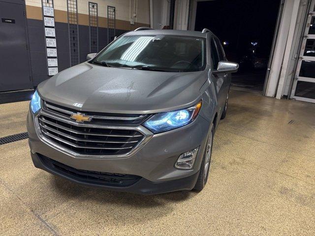 Used 2018 Chevrolet Equinox Premier with VIN 3GNAXMEV5JS523253 for sale in Muncie, IN