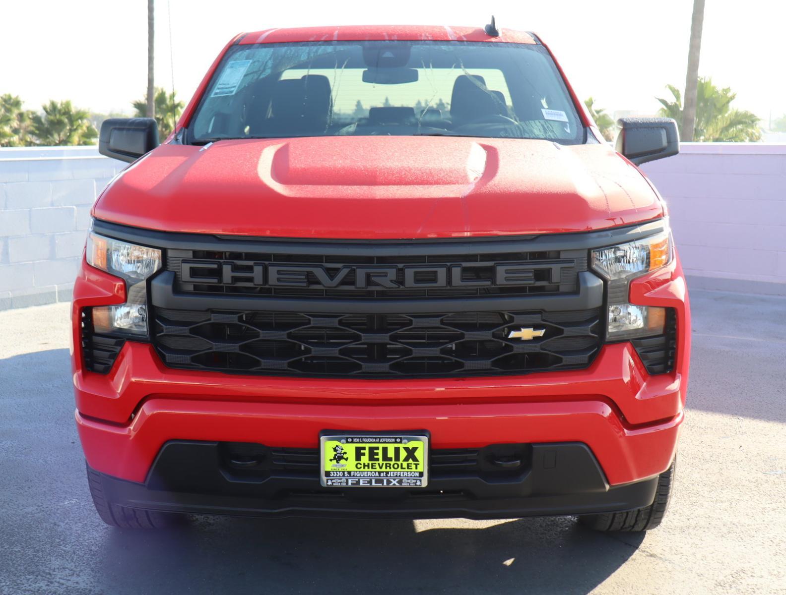 2025 Chevrolet Silverado 1500 Vehicle Photo in LOS ANGELES, CA 90007-3794