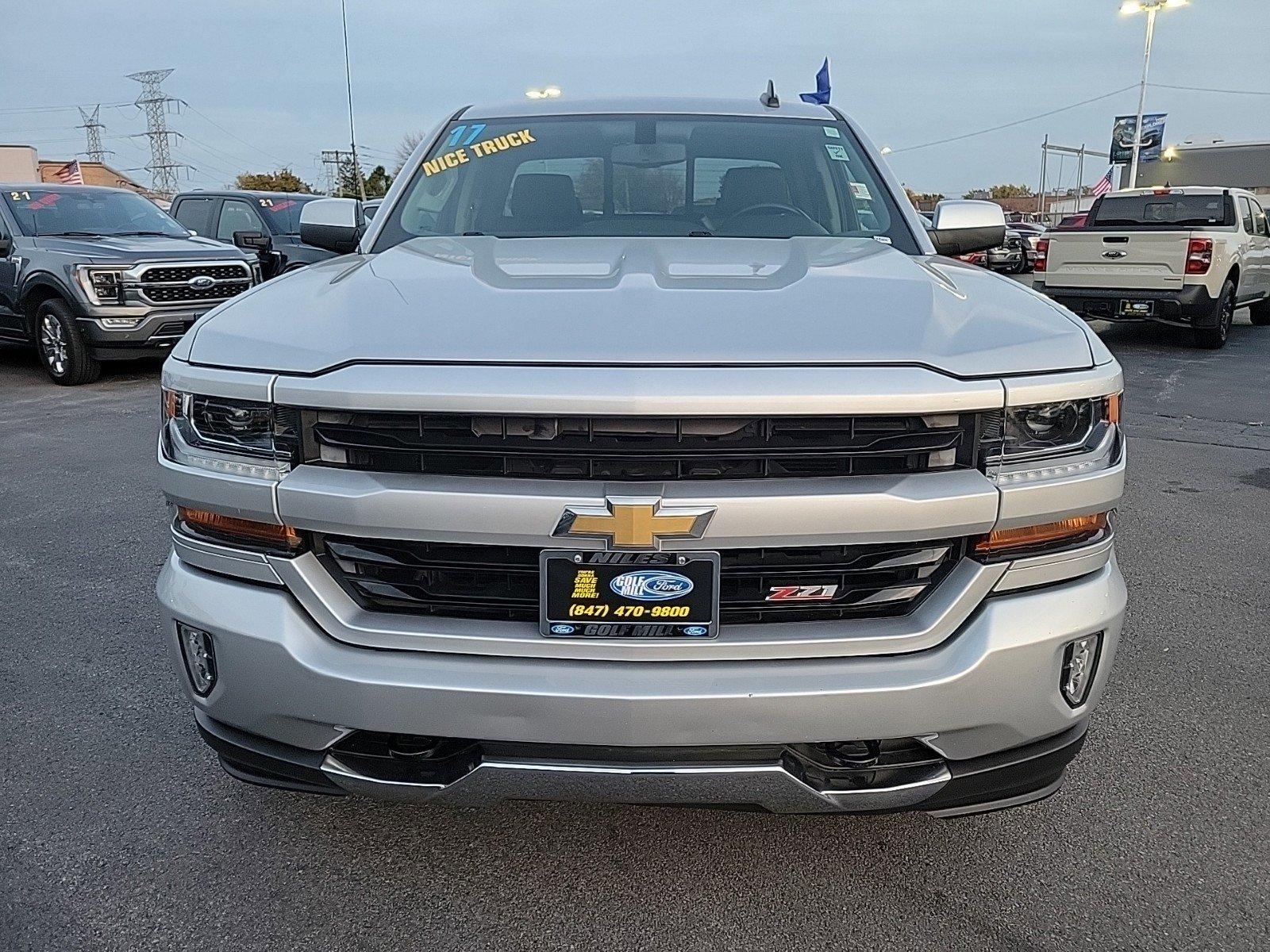 2017 Chevrolet Silverado 1500 Vehicle Photo in Saint Charles, IL 60174