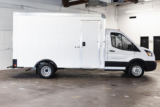 2022 Ford Transit Cutaway Vehicle Photo in Tigard, OR 97223