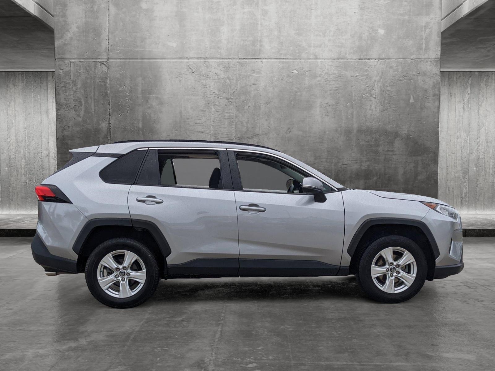 2019 Toyota RAV4 Vehicle Photo in Davie, FL 33331