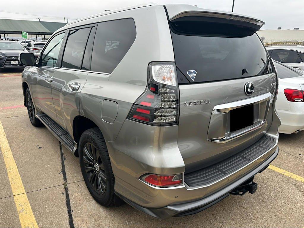 2023 Lexus GX 460 Vehicle Photo in DALLAS, TX 75209