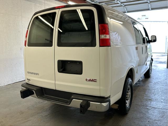 2022 GMC Savana Cargo 2500 Vehicle Photo in RED SPRINGS, NC 28377-1640