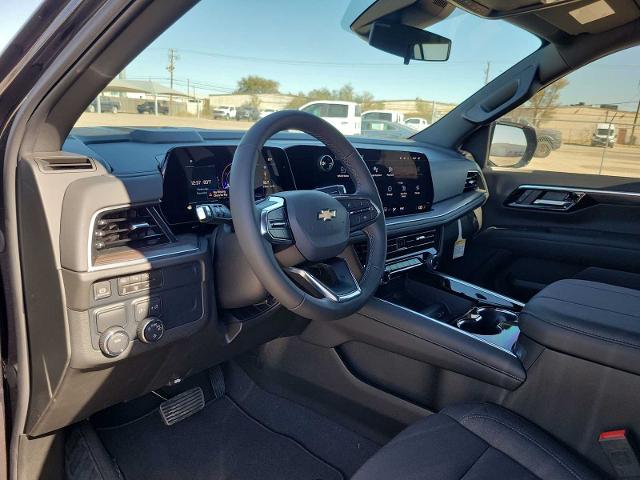 2025 Chevrolet Suburban Vehicle Photo in MIDLAND, TX 79703-7718