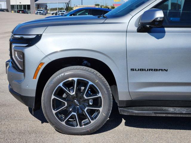 2025 Chevrolet Suburban Vehicle Photo in ENNIS, TX 75119-5114