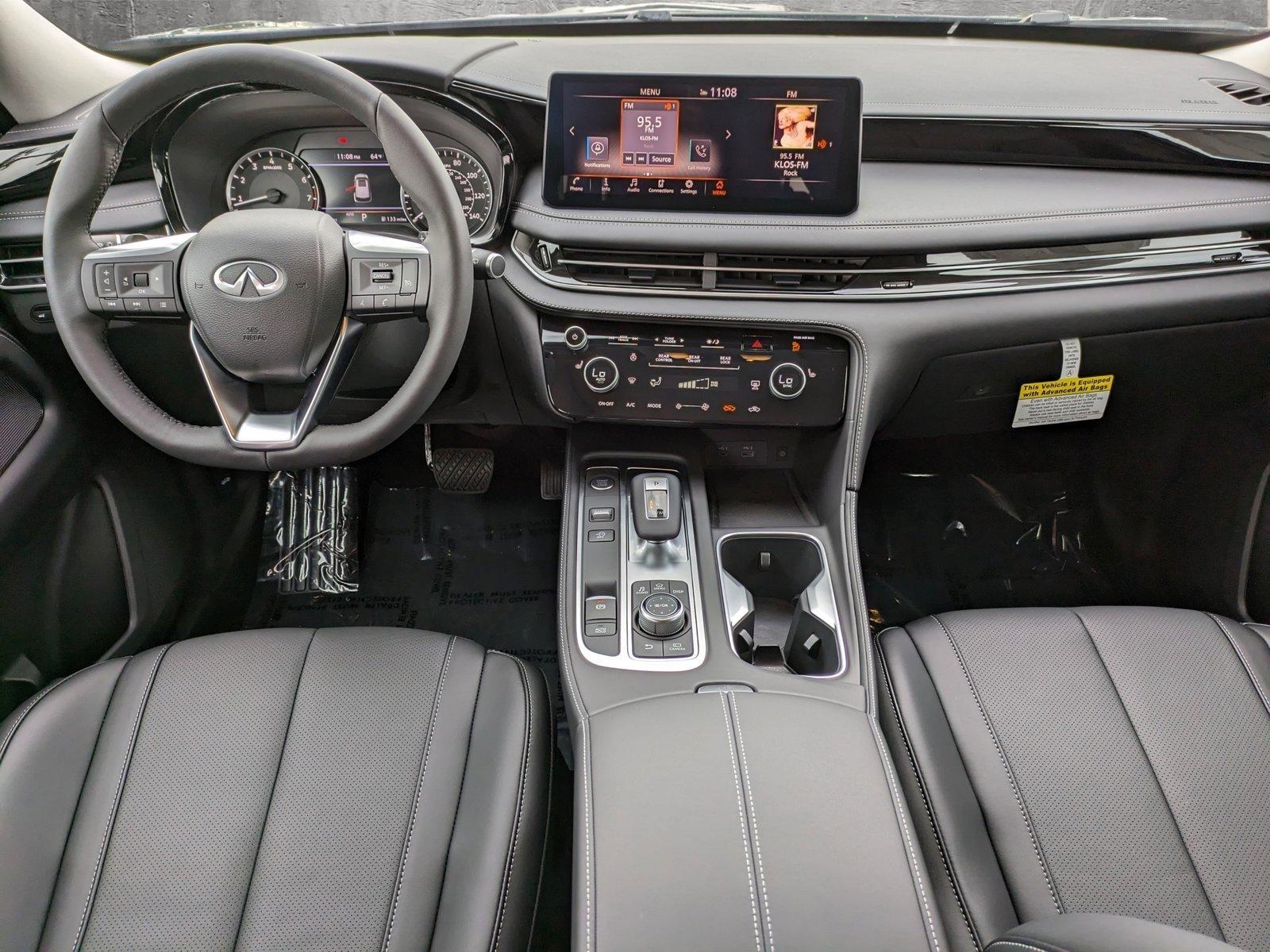 2024 INFINITI QX60 Vehicle Photo in Tustin, CA 92782